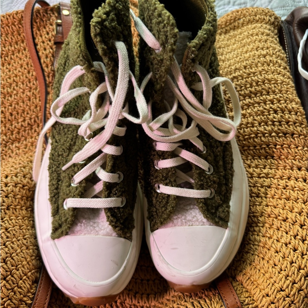Converse Olive and White Textured Sneakers